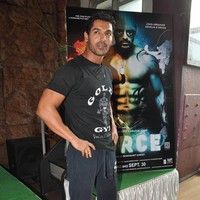 John Abraham promotes his film Force at Gold Gym | Picture 74291